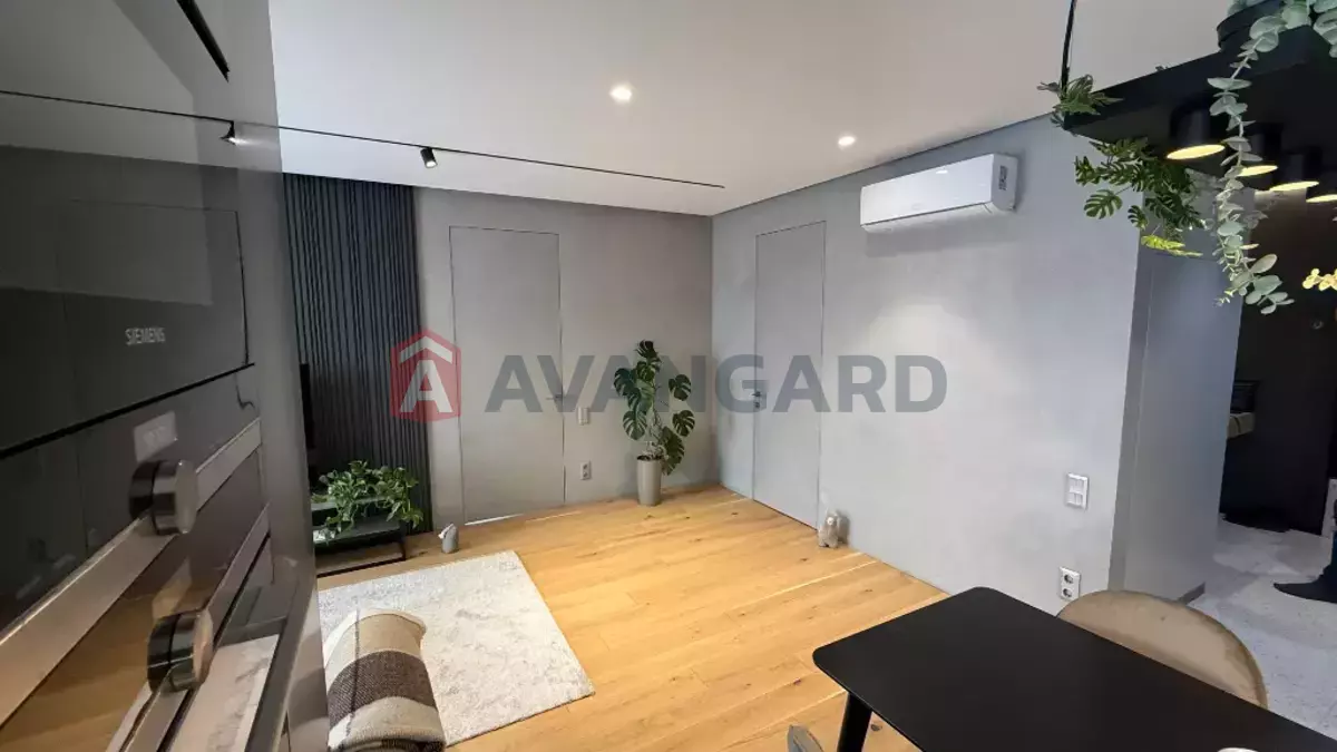 3 ����. ��������, 90/38/30 ��. �., 6/10 ���� ���� 7