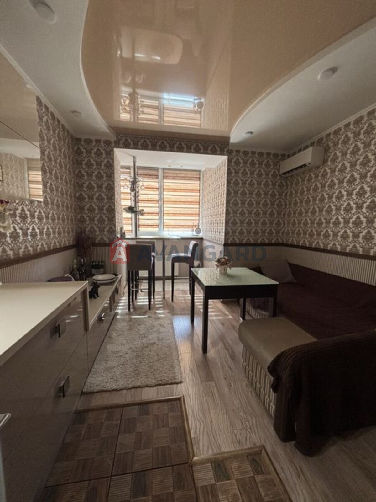 1 ��. ��������, 48/-/15 ��. �., 5/16 ������ ���� 9