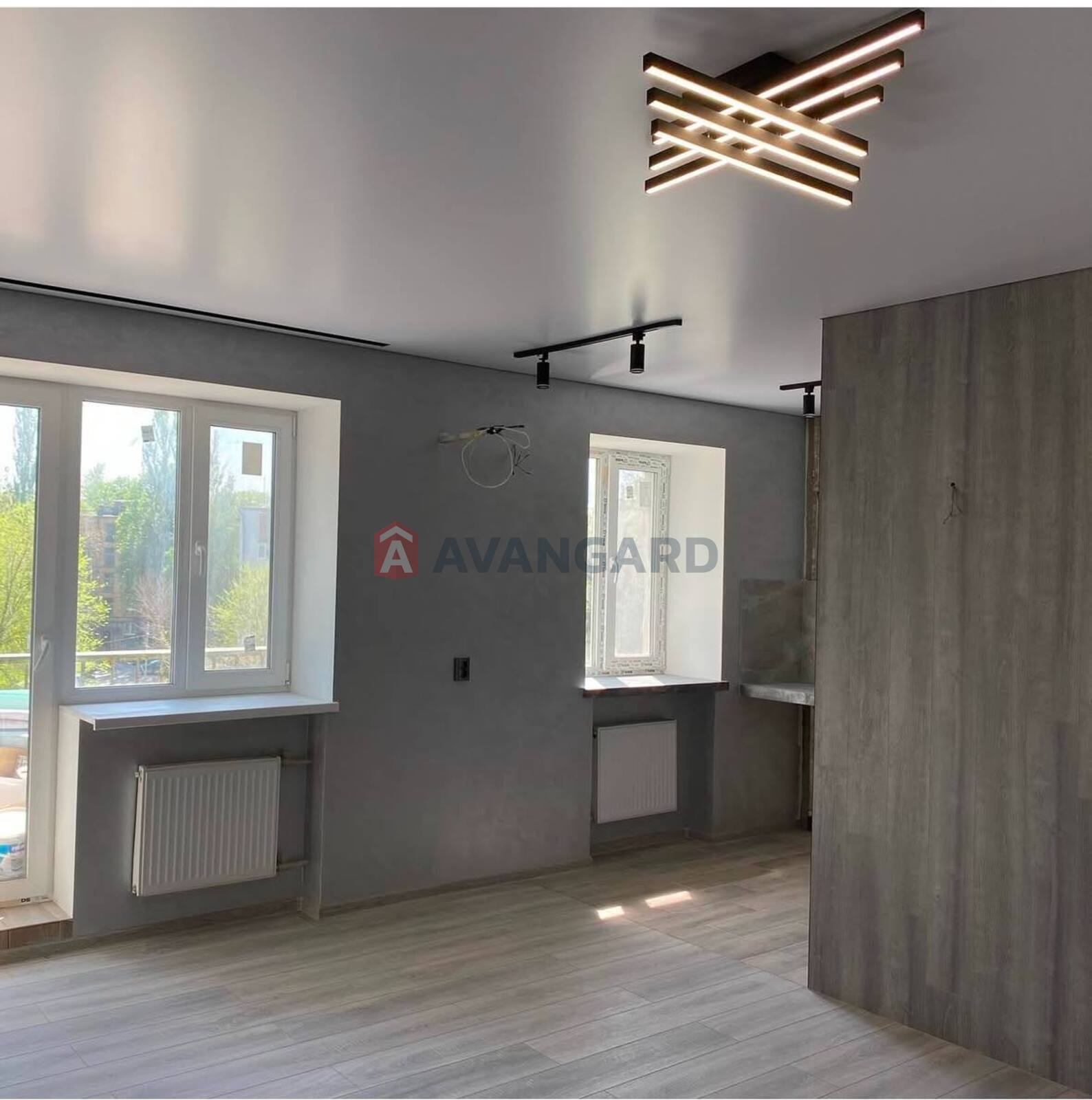 2 ��. ��������, 44/-/5 ��. �., 4/5 ������ ���� 6