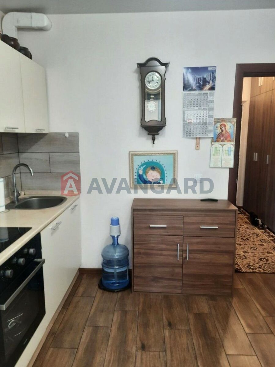 1 ��. ��������, 38 / 18 / 10 ��. �., 11/25 ������ ���� 7