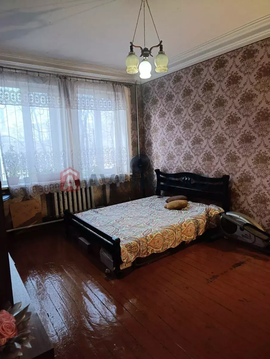 2 ��. ��������, 49/-/7 ��. �., 1/2 ������ ���� 4