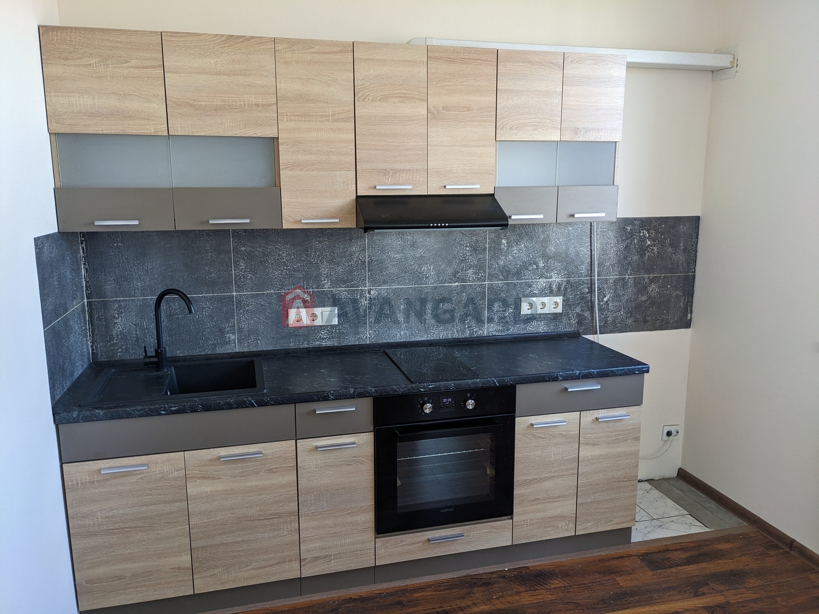 1 ��. ��������, 42/-/10 ��. �., 14/25 ������ ���� 1