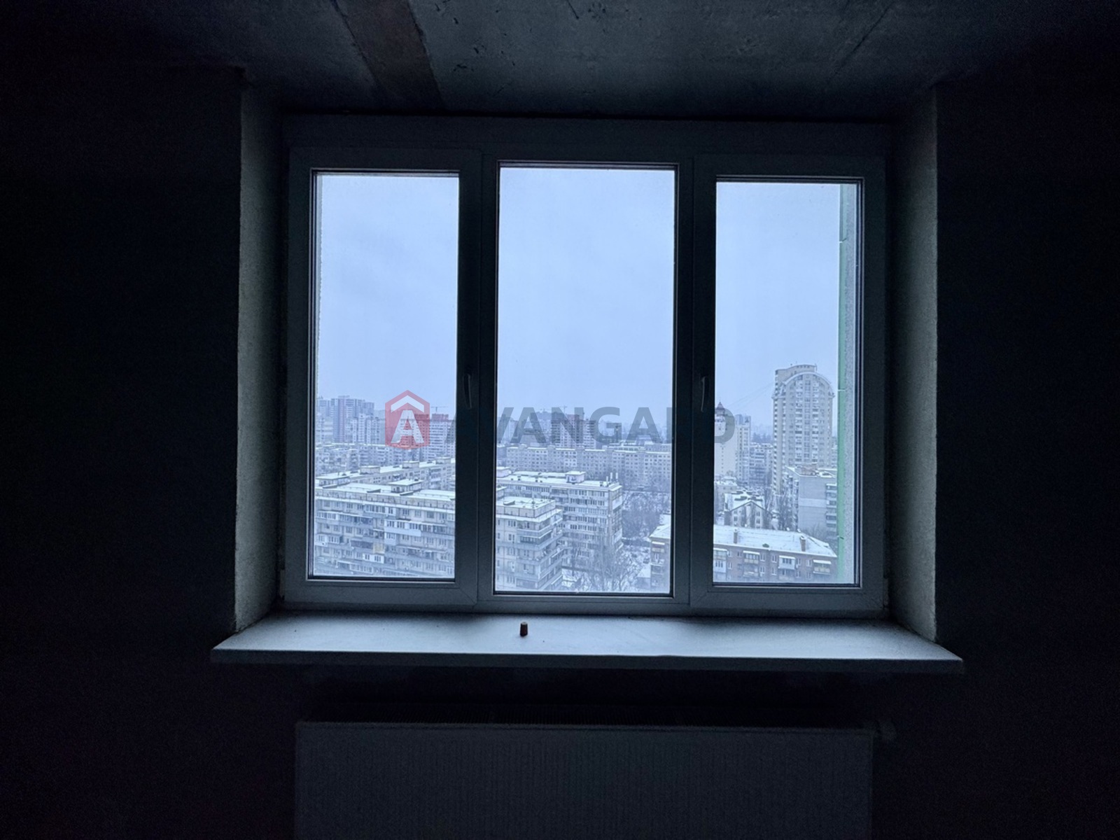 3 ��. ��������, 147/54/13 ��. �., 14/14 ������ ���� 6