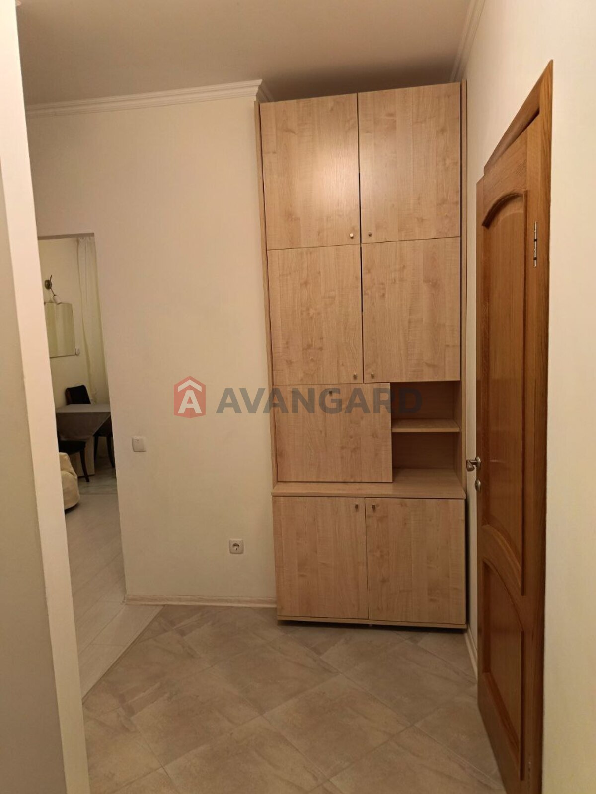 1 ��. ��������, 42,8/15,5/10.6 ��. �., 28/32 ������ ���� 12