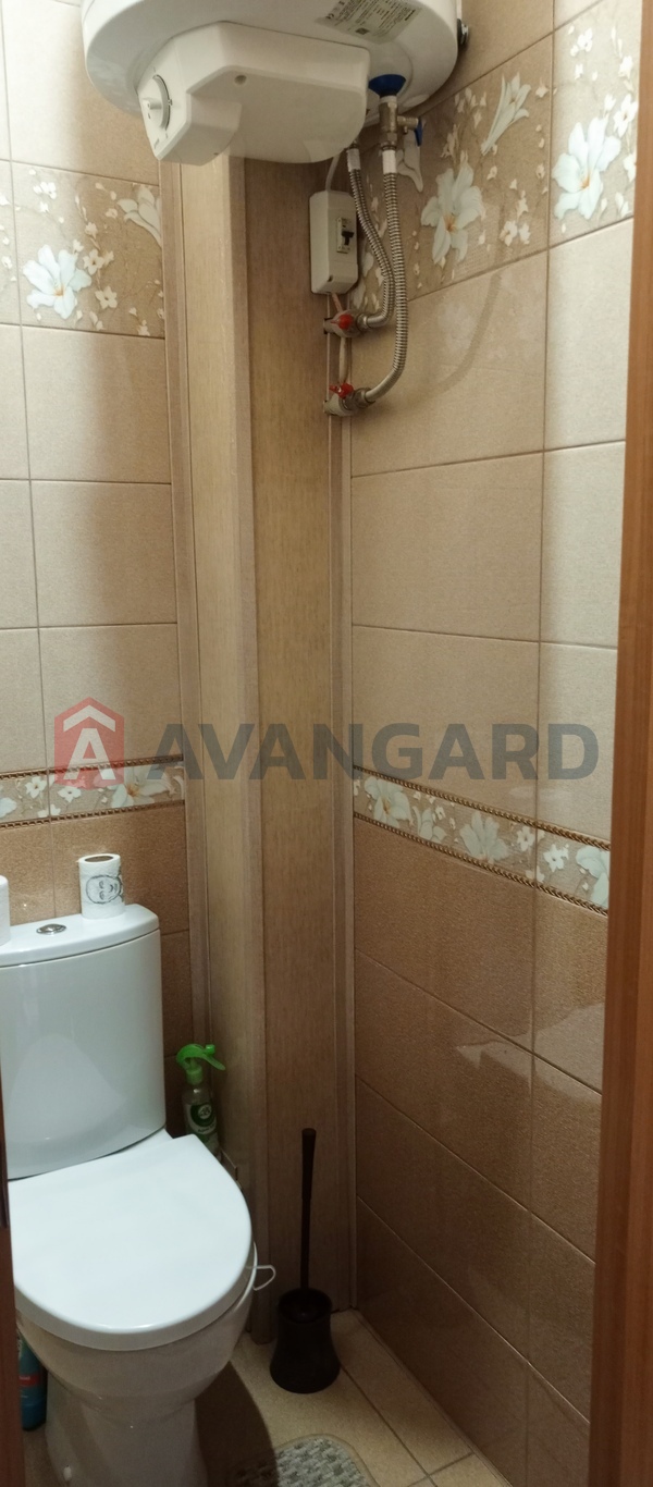 3 ��. ��������, 75/46/9 ��. �., 2/4 ������ ���� 8