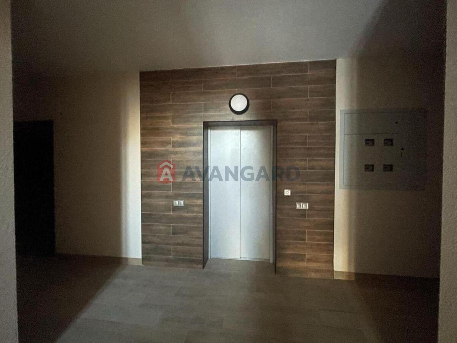 2 ��. ��������, 66/-/18 ��. �., 5/10 ������ ���� 5