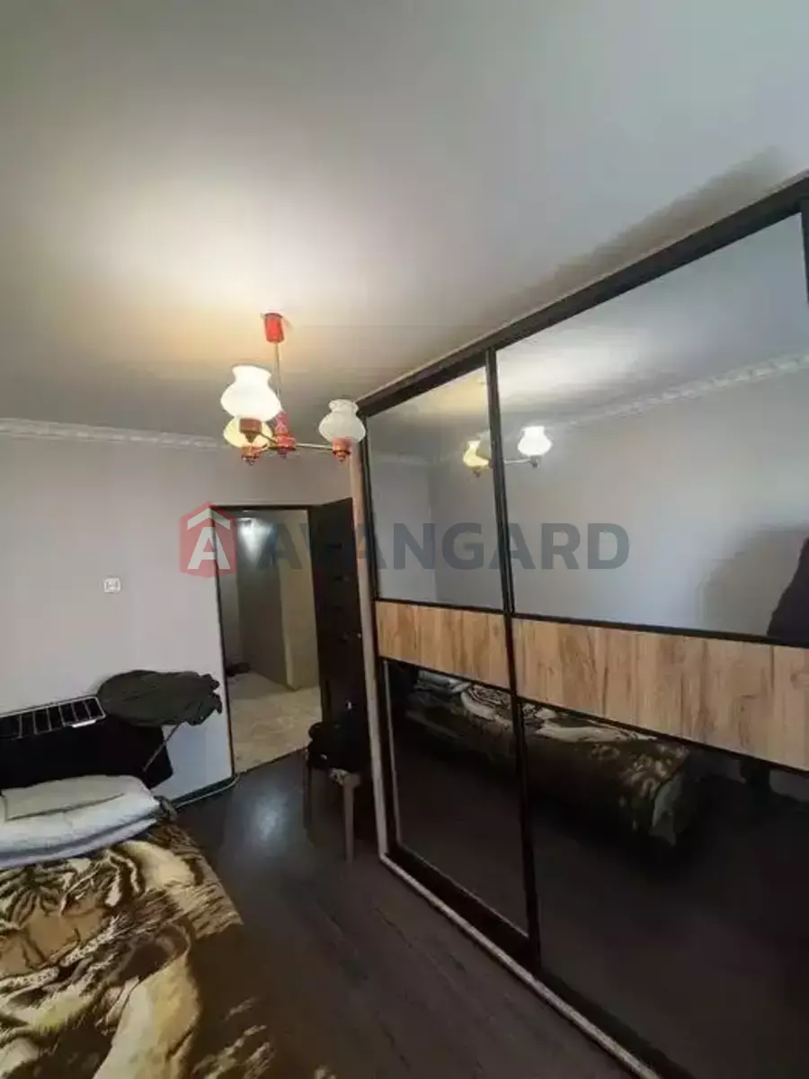 3 ����. ��������, 60/40/10 ��. �., 5/9 ���� ���� 5