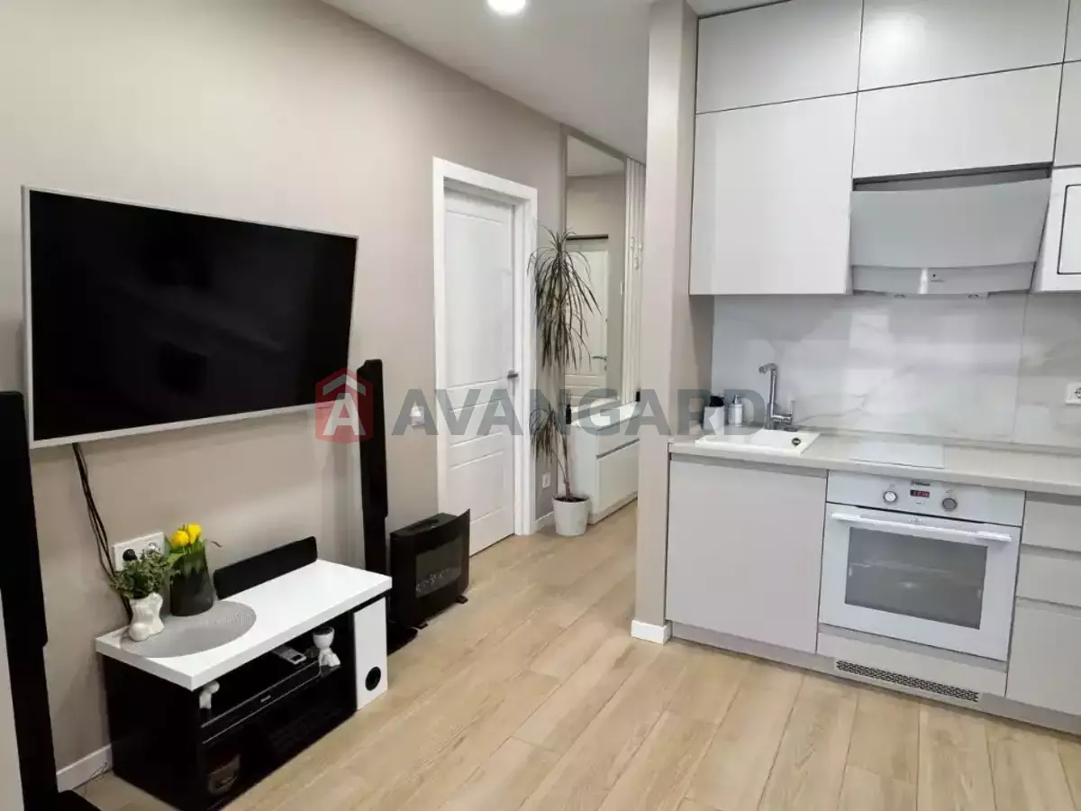 1 ����. ��������, 48/-/17 ��. �., 11/12 ���� ���� 8