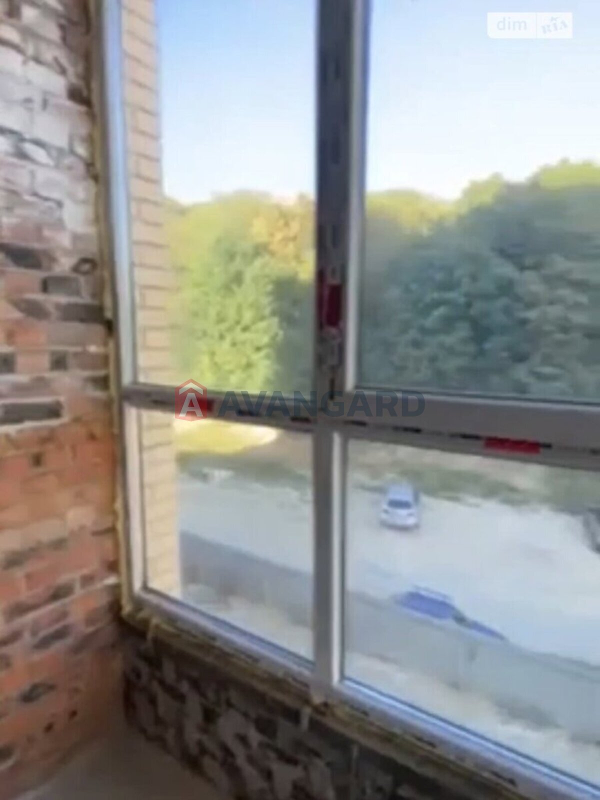 3 ��. ��������, 84/50/15 ��. �., 3/10 ������ ���� 4