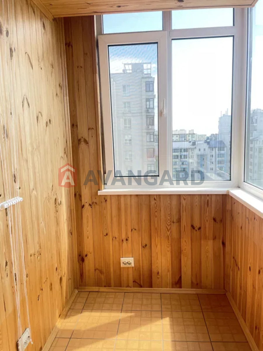 1 ��. ��������, 51/27/11 ��. �., 9/12 ������ ���� 17