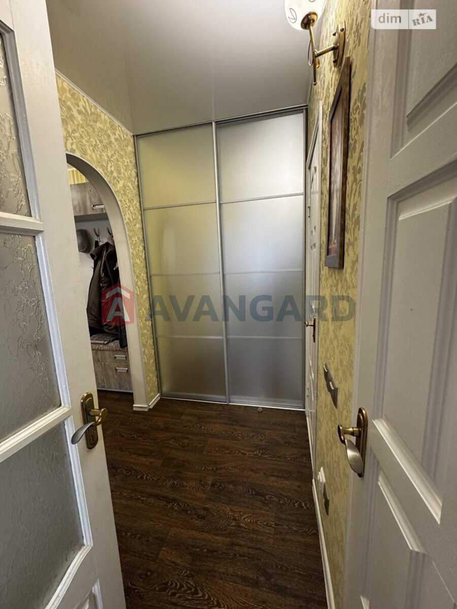 2 ����. ��������, 50/29/8 ��. �., 2/9 ���� ���� 4