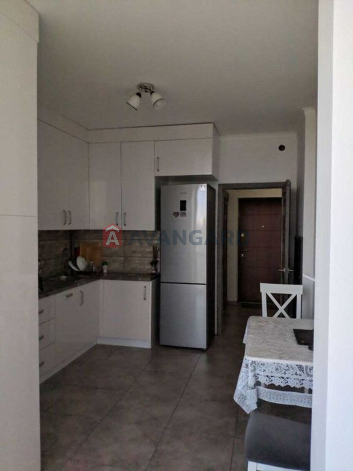 1 ����. ��������, 43/-/18 ��. �., 6/10 ���� ���� 4