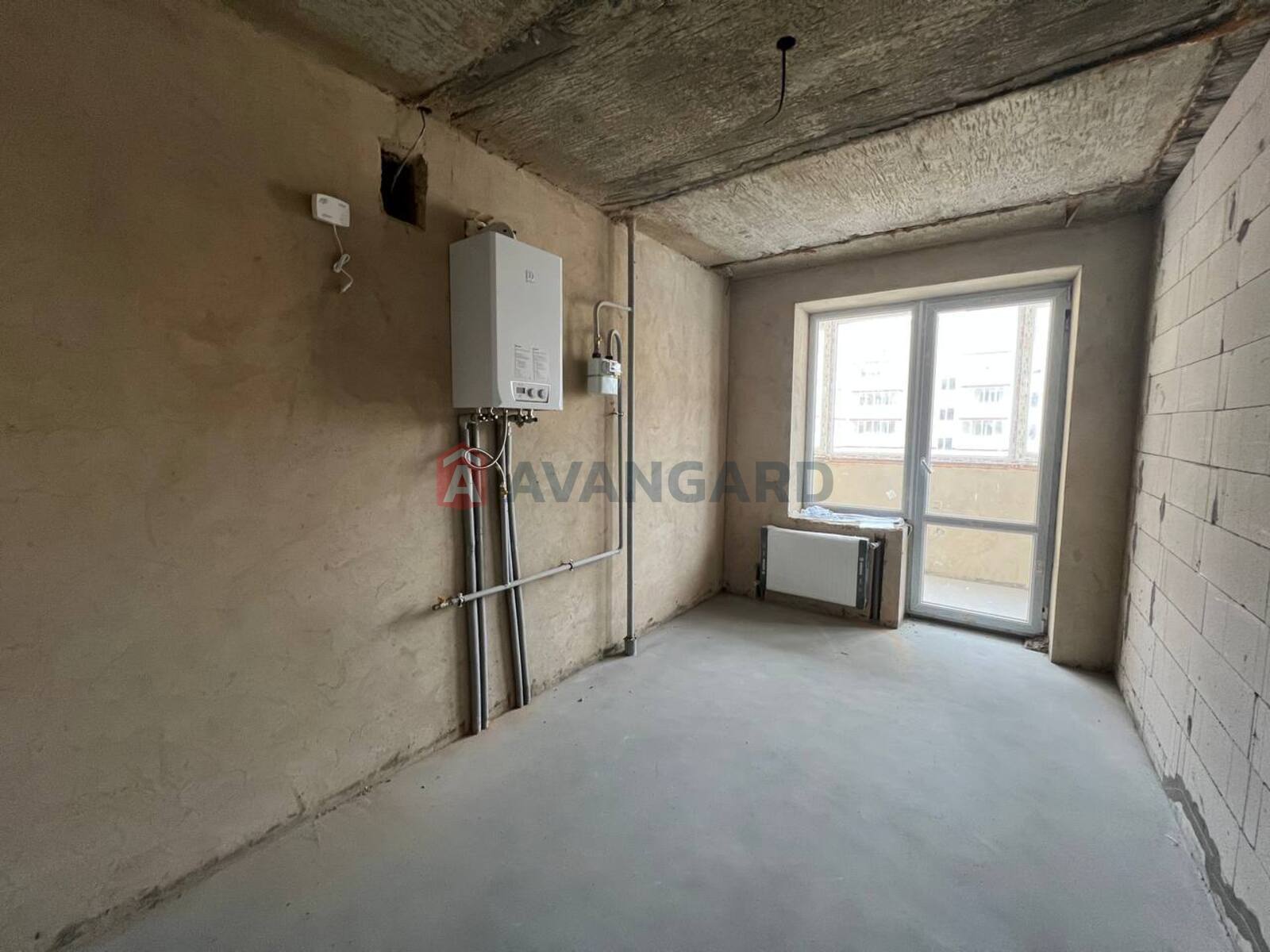 2 ��. ��������, 58/-/12 ��. �., 8/10 ������ ���� 5