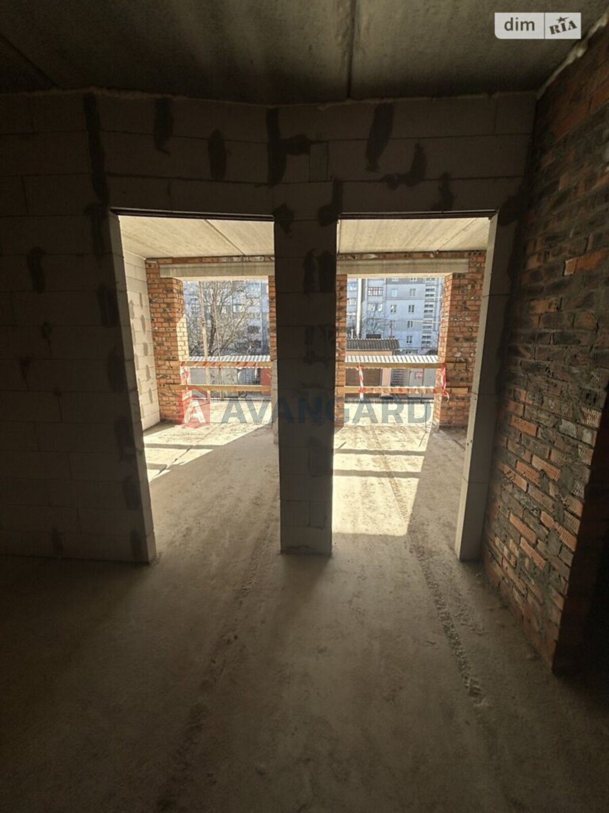 2 ��. ��������, 59/-/- ��. �., 5/5 ������ ���� 1