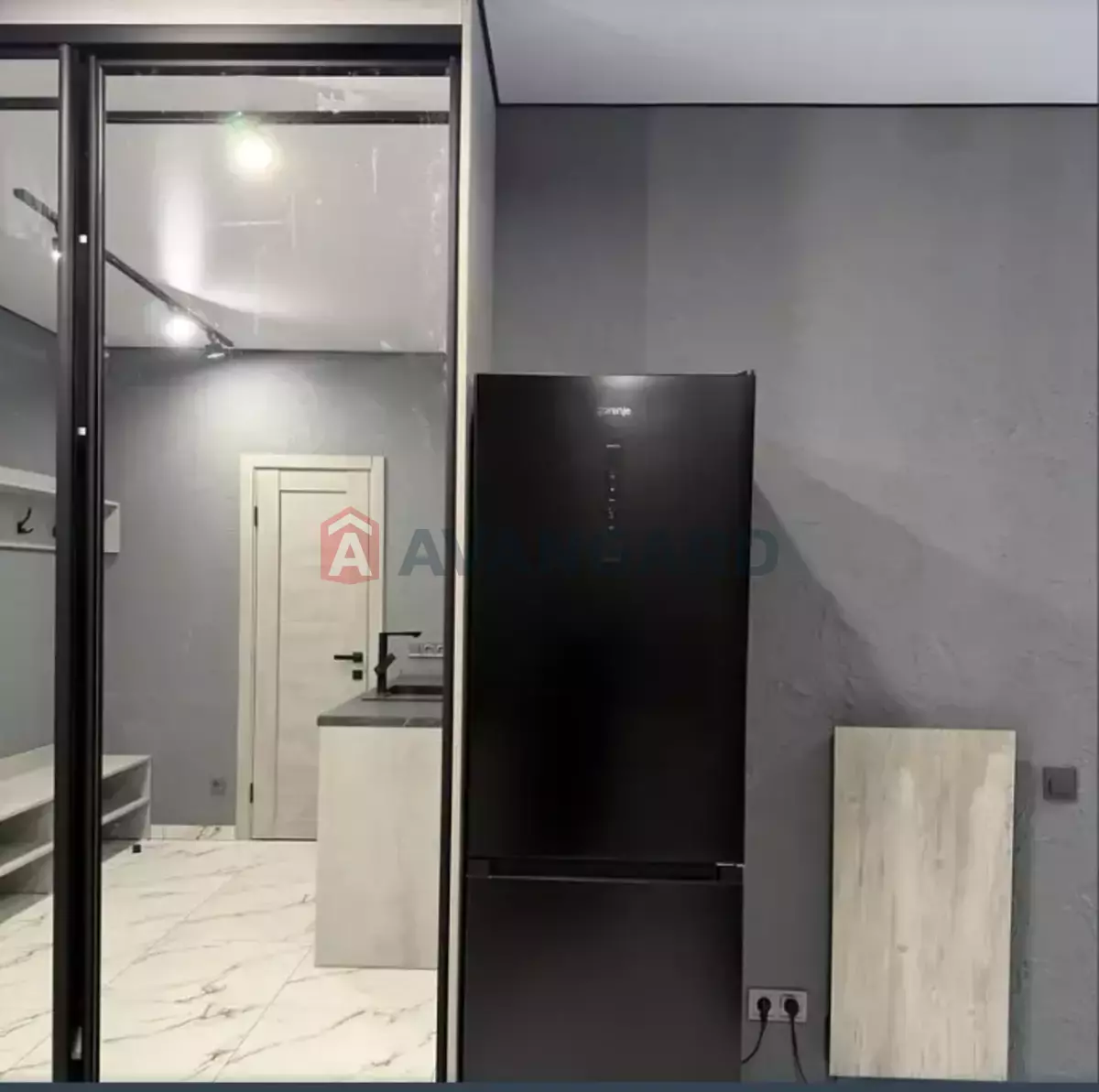 1 ��. ��������, 49/18/14 ��. �., 5/24 ������ ���� 11