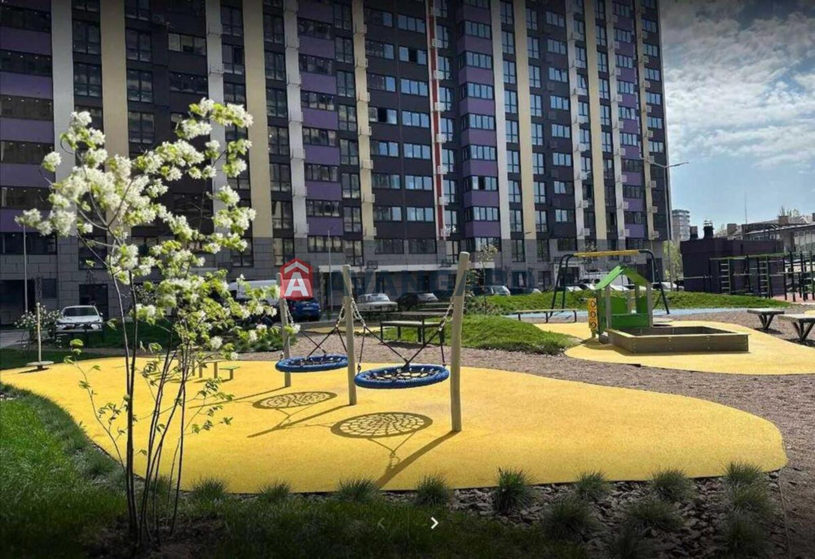 1 ��. ��������, 45/15/18 ��. �., 22/25 ������ ���� 6