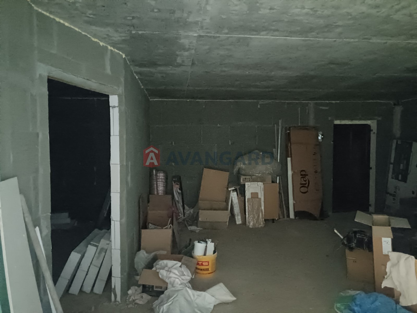 2 ��. ��������, 134/-/- ��. �., 7/8 ������ ���� 2