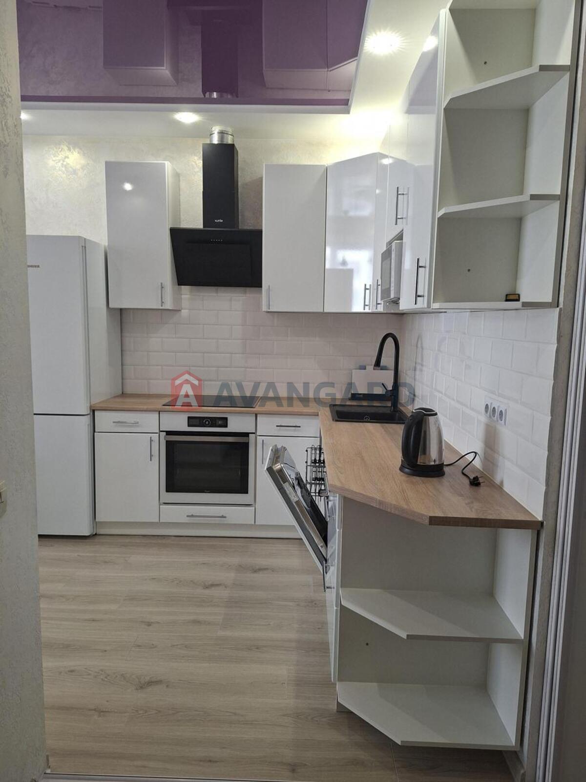 1 ��. ��������, 41/14/15 ��. �., 5/9 ������ ���� 4