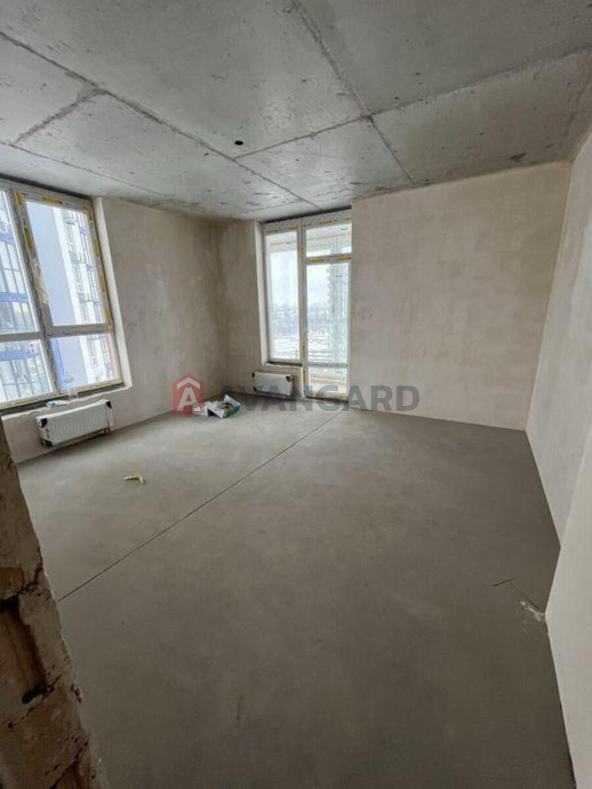 3 ��. ��������, 96/-/16 ��. �., 12/24 ������ ���� 8