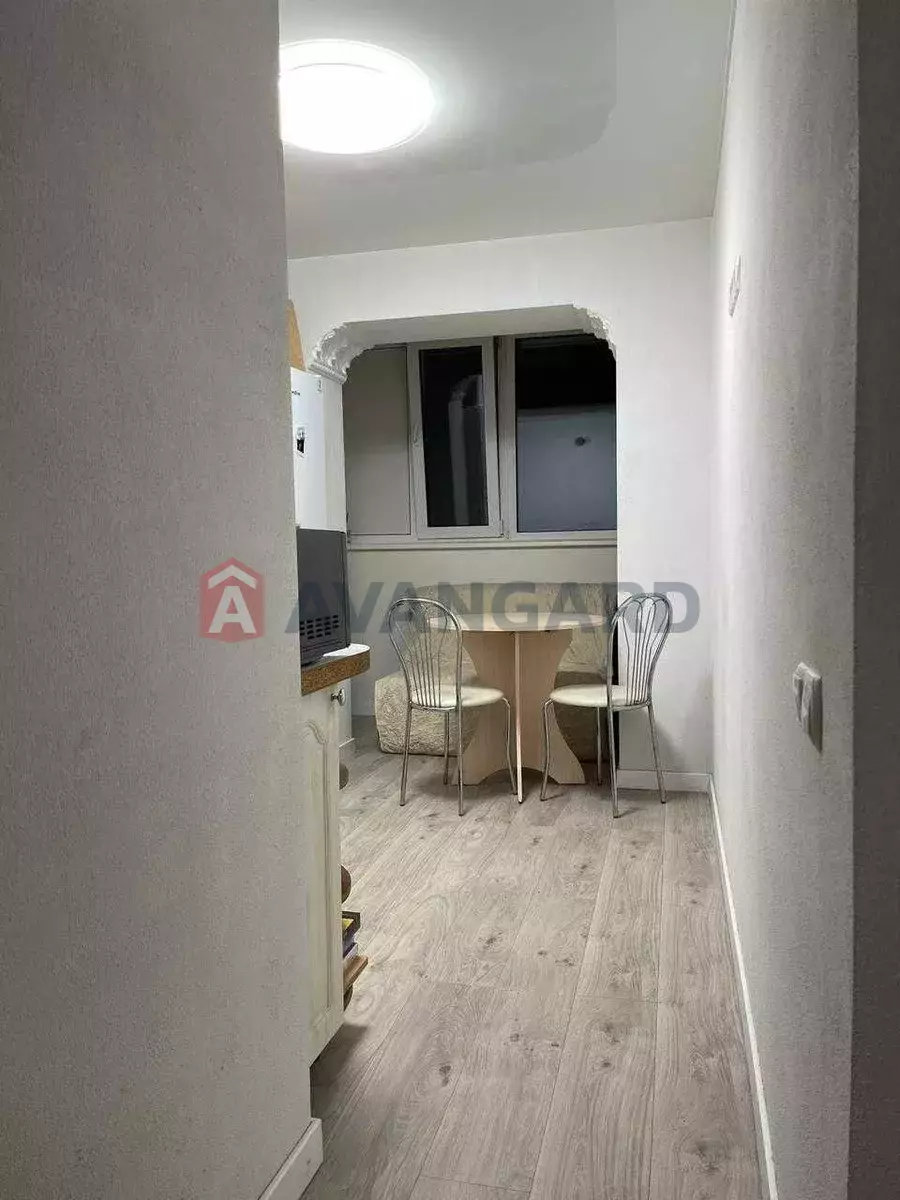 1 . , 45/-/8 . ., 2/12   8