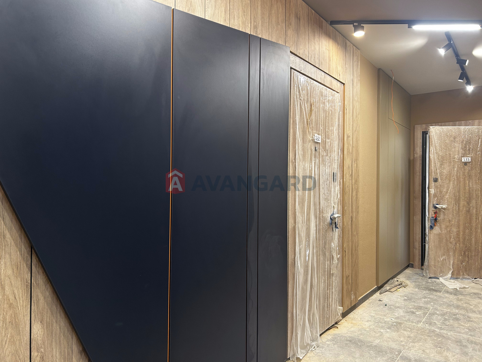 1 ��. ��������, 42.9/17/19 ��. �., 9/9 ������ ���� 6