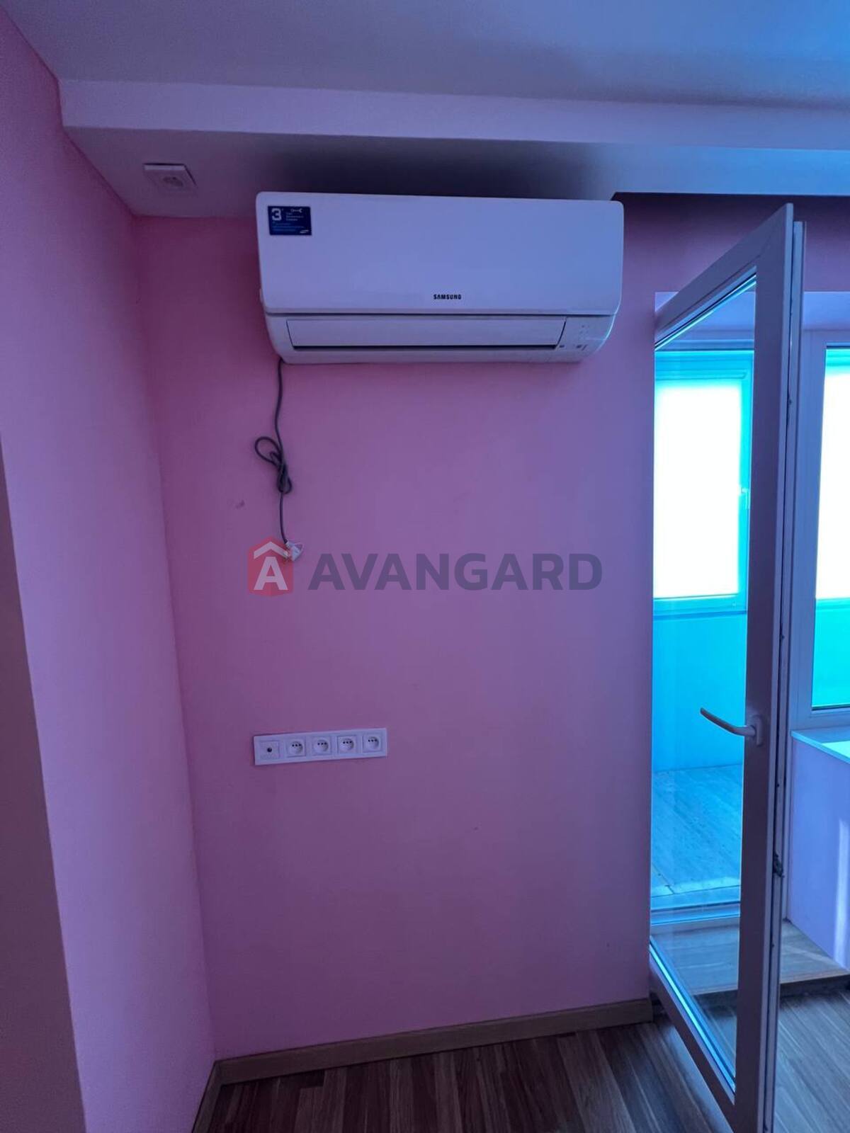 1 ��. ��������, 41/20/9 ��. �., 5/9 ������ ���� 4