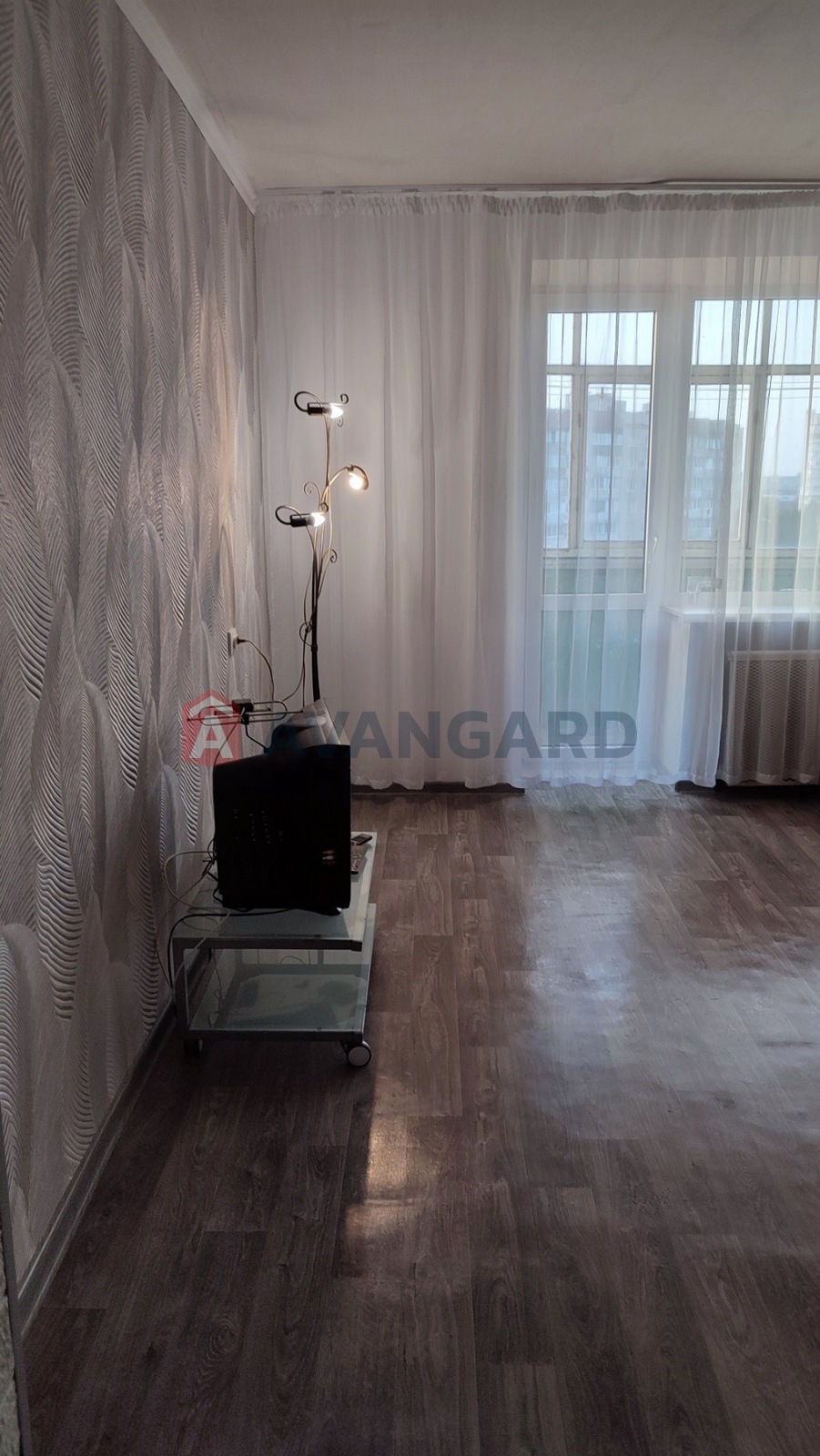 1 ��. ��������, 37/-/10 ��. �., 7/9 ������ ���� 5