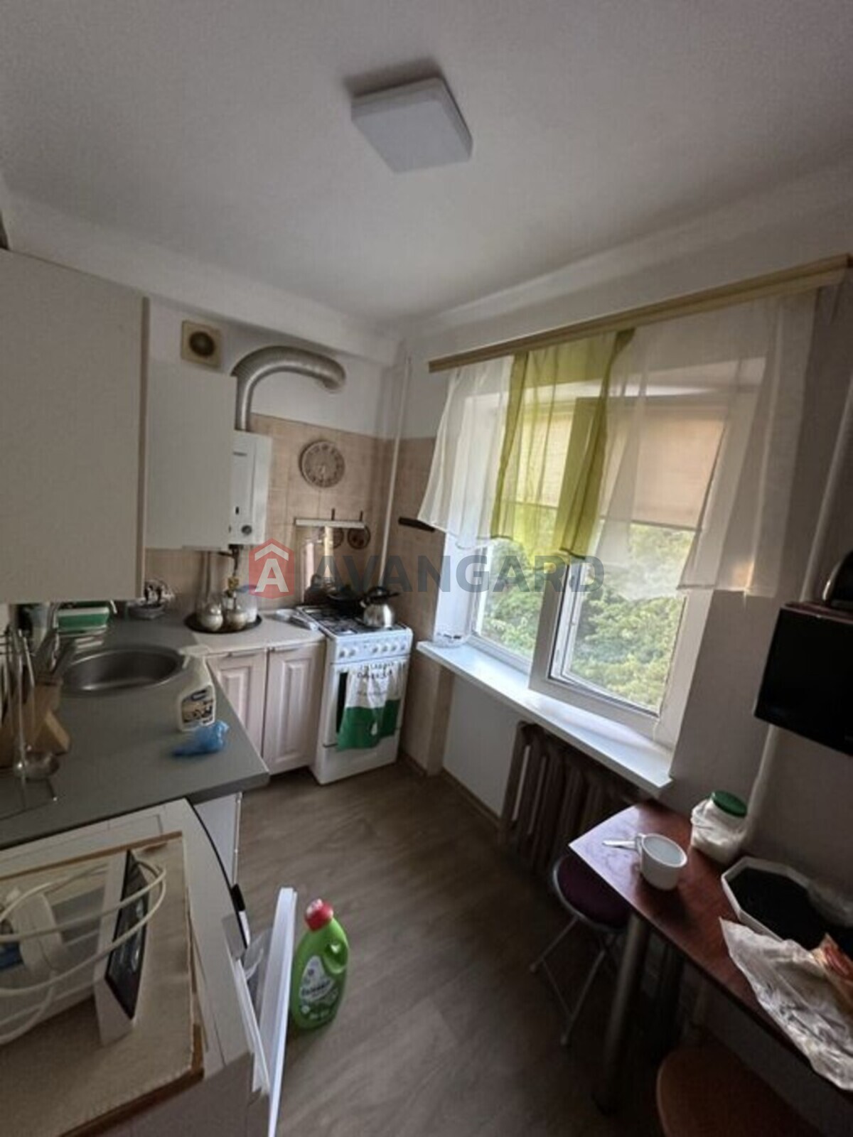 3 ��. ��������, 54/-/6 ��. �., 4/5 ������ ���� 10