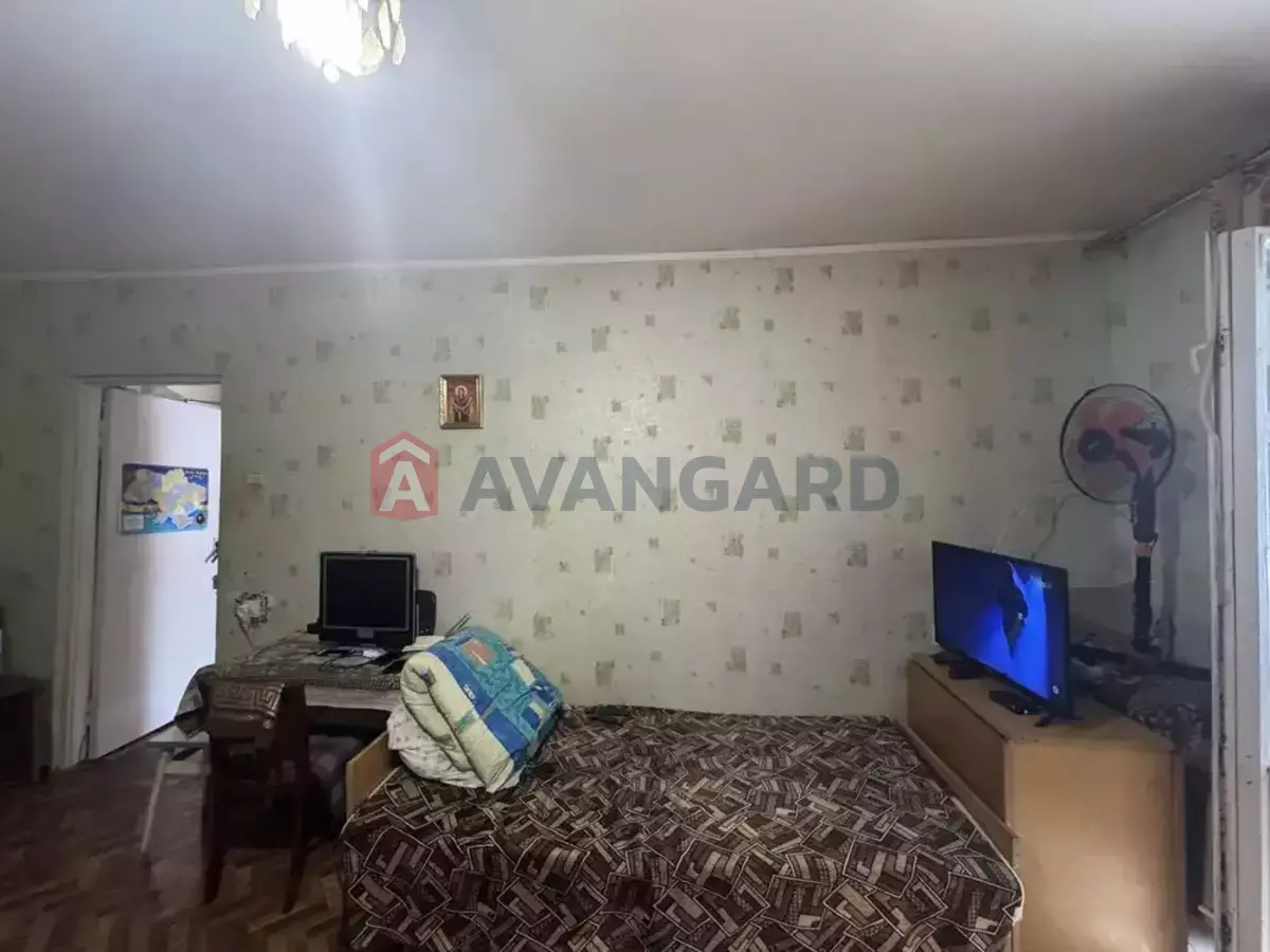 1 . , 40/-/10 . ., 1/9   9