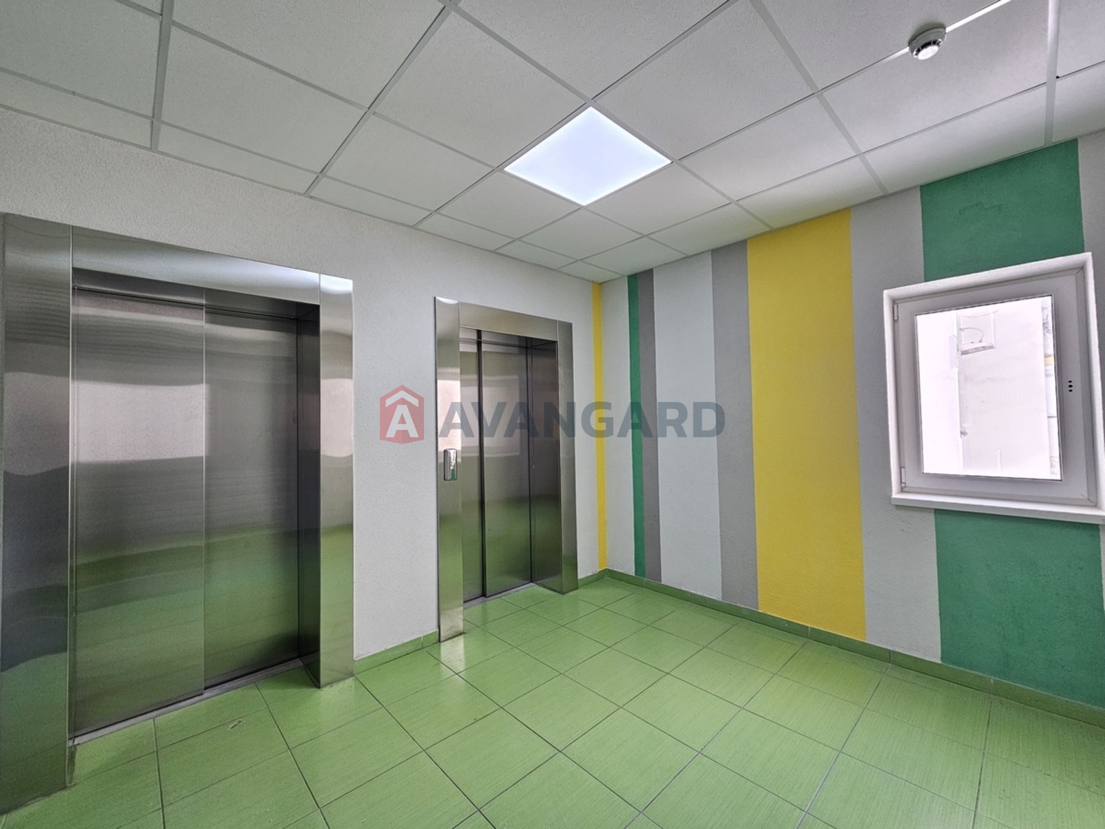 1 ��. ��������, 35/17/9 ��. �., 18/23 ������ ���� 16