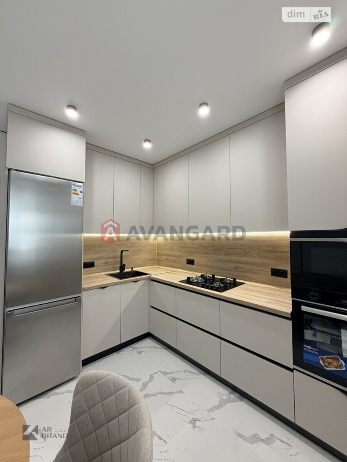 1 ��. ��������, 45/-/- ��. �., 3/10 ������ ���� 8