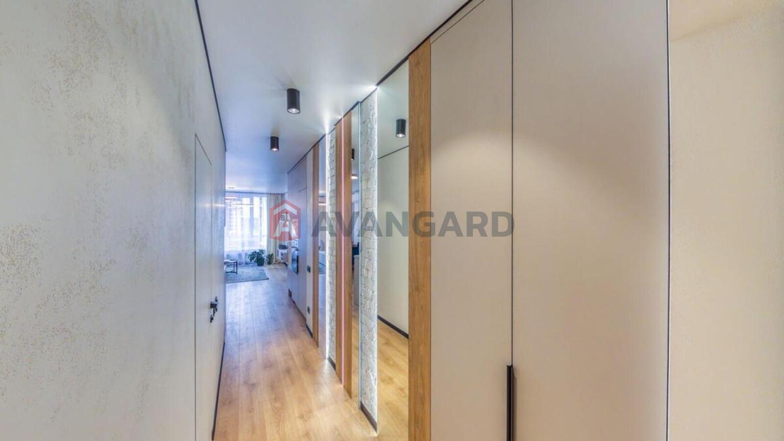 1 ��. ��������, 43/15/24 ��. �., 4/25 ������ ���� 27