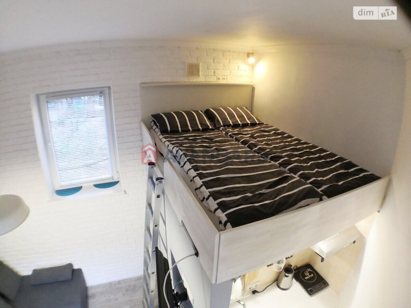 1 . , 12/-/- . ., 1/2   6