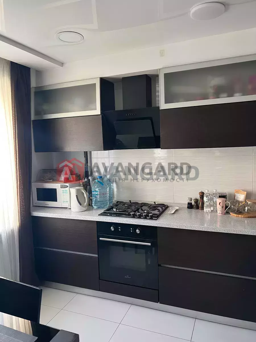 2 кім. квартира, 54/24/20 кв. м., 5/9 поверх фото 8 2 кім. квартира, 54/24/20 кв. м., 5/9 поверх фото 8