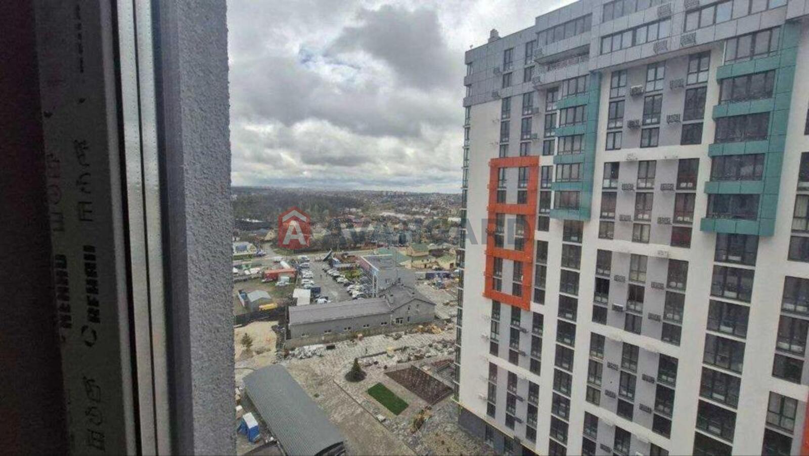 1 ��. ��������, 44/-/20 ��. �., 12/18 ������ ���� 4