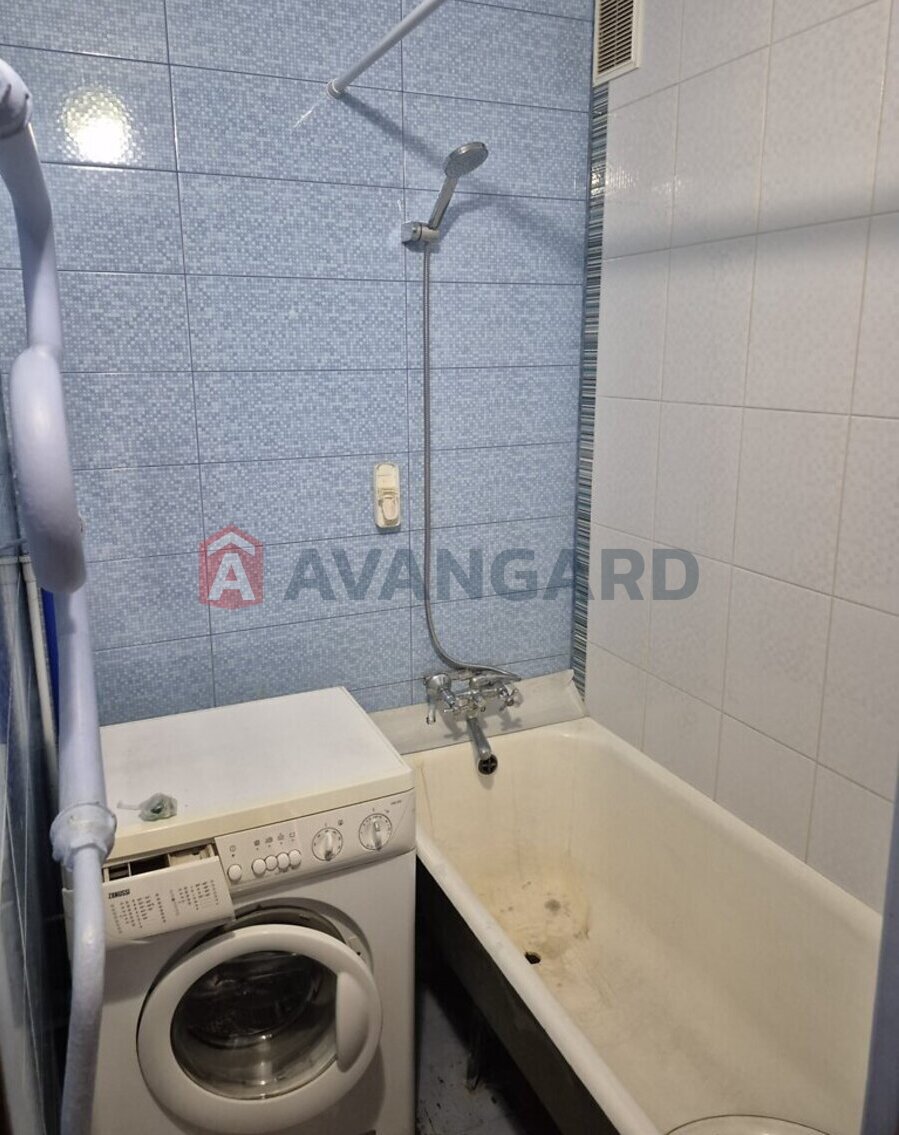 4 ��. ��������, 62/-/6 ��. �., 4/5 ������ ���� 7