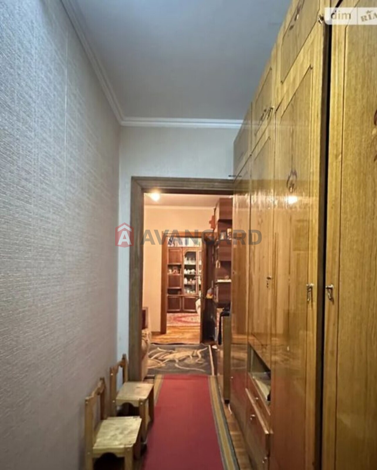 3 ��. ��������, 72/-/9 ��. �., 1/9 ������ ���� 18