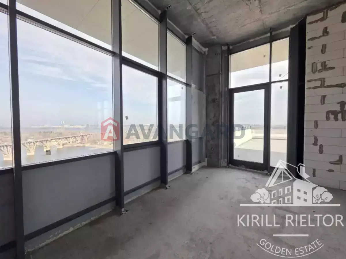 3 ��. ��������, 282/94/- ��. �., 13/13 ������ ���� 6