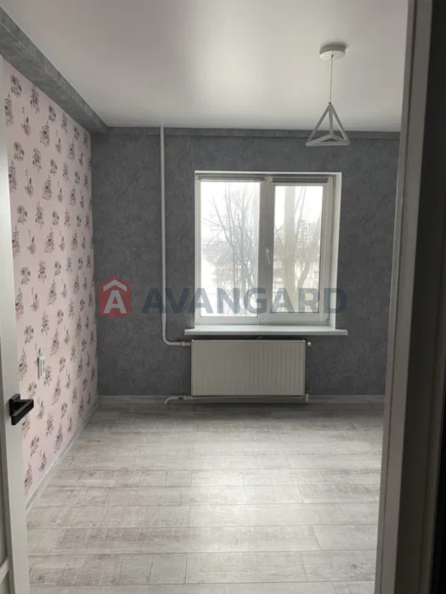 2 ��. ��������, 50/-/8 ��. �., 6/9 ������ ���� 7