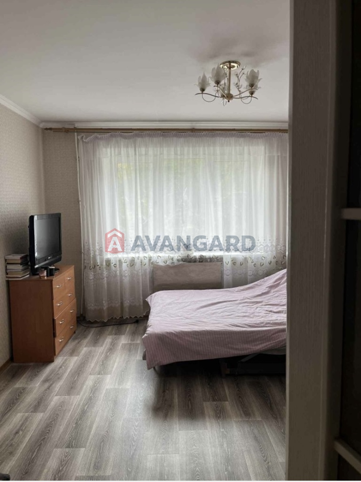 2 ��. ��������, 49/38/9 ��. �., 4/9 ������ ���� 4