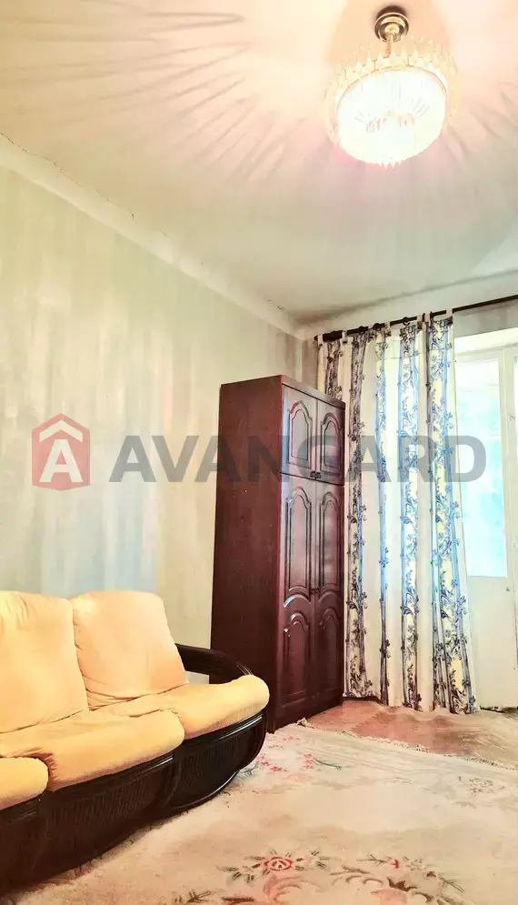 3 ��. ��������, 70/-/7 ��. �., 2/5 ������ ���� 12