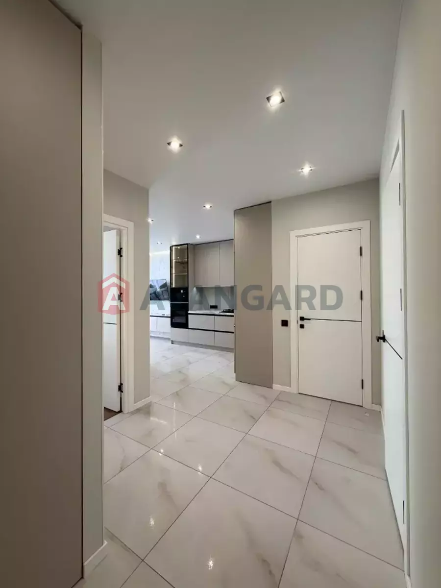 1 ����. ��������, 55/18/18 ��. �., 5/10 ���� ���� 19