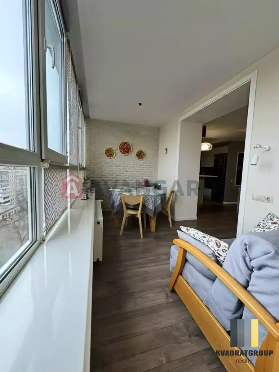 3 ����. ��������, 115/-/- ��. �., 9/11 ���� ���� 12