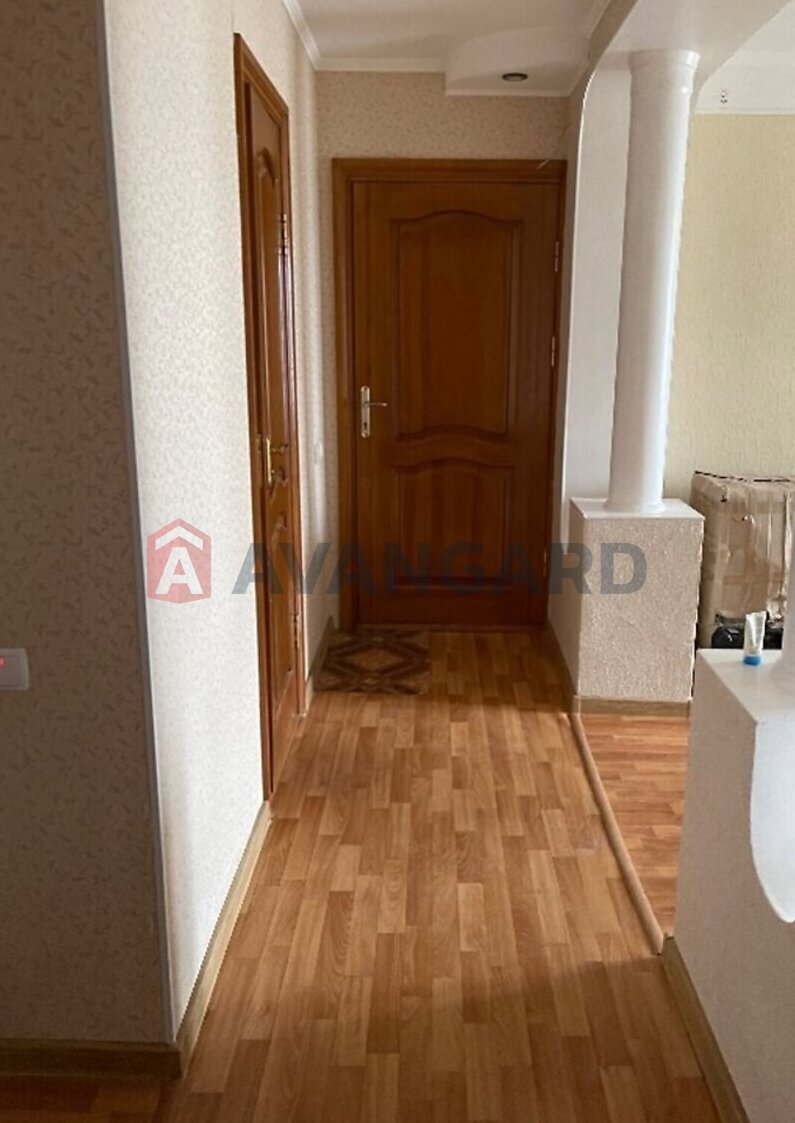 3 ��. ��������, 69/40/9 ��. �., 2/5 ������ ���� 5