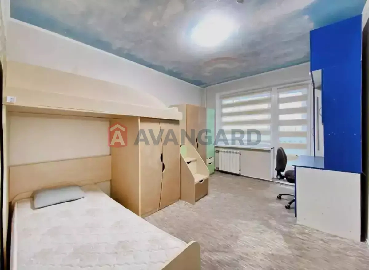 2 ��. ��������, 53/29/9 ��. �., 13/16 ������ ���� 4