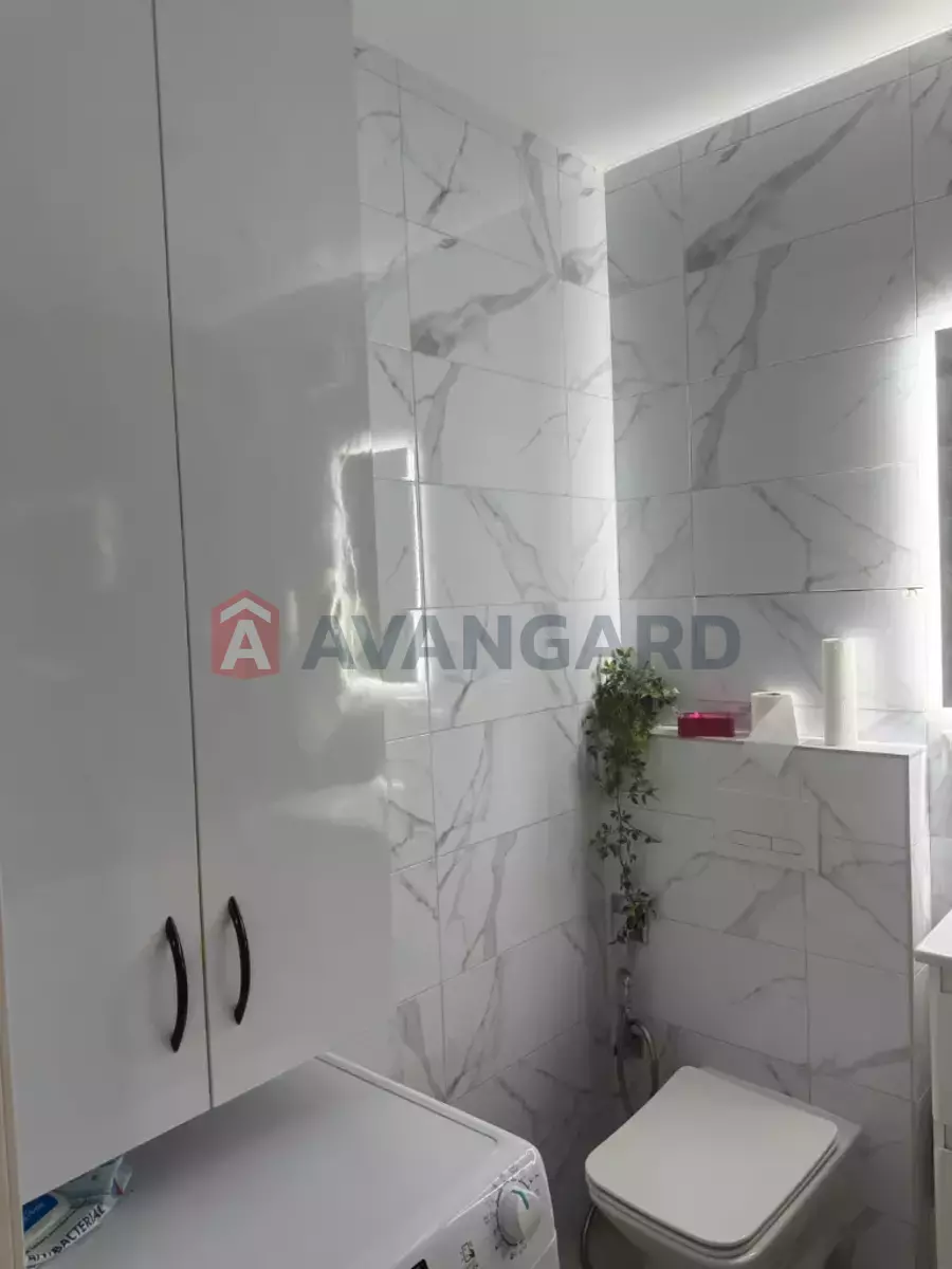 1 ��. ��������, 44/22/12 ��. �., 8/12 ������ ���� 14