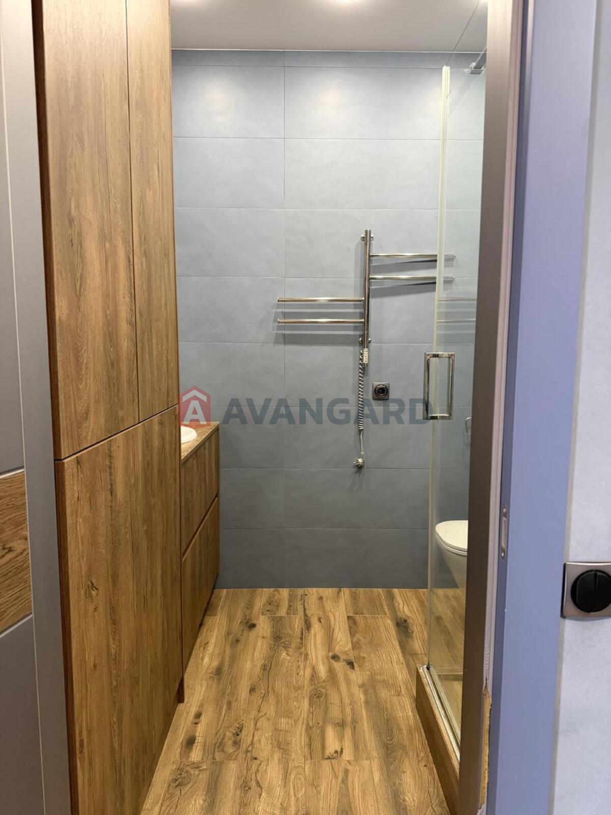 1 ����. ��������, -/-/- ��. �., 2/5 ���� ���� 10