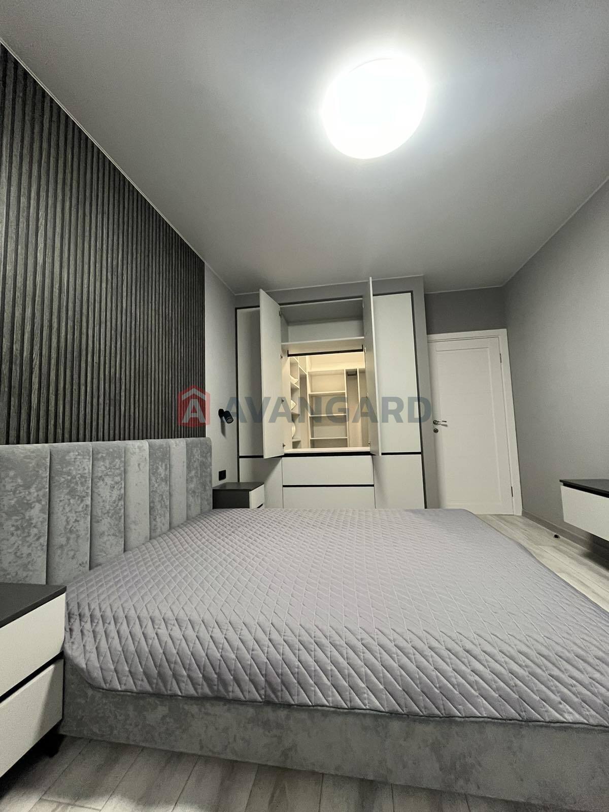 1 . , 46/17/14 . ., 4/10   10