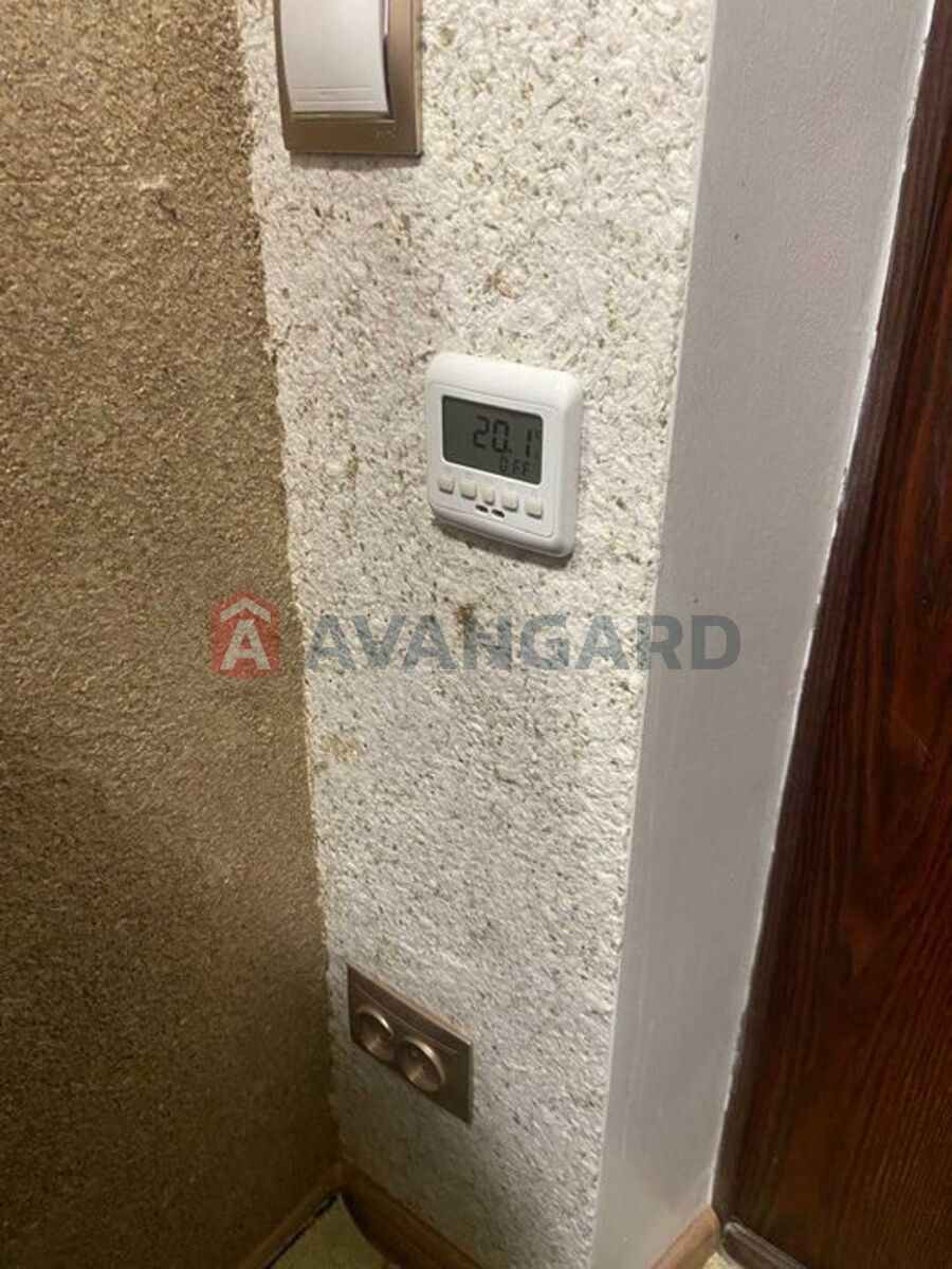 1 ��. ��������, 41/-/14 ��. �., 10/17 ������ ���� 8