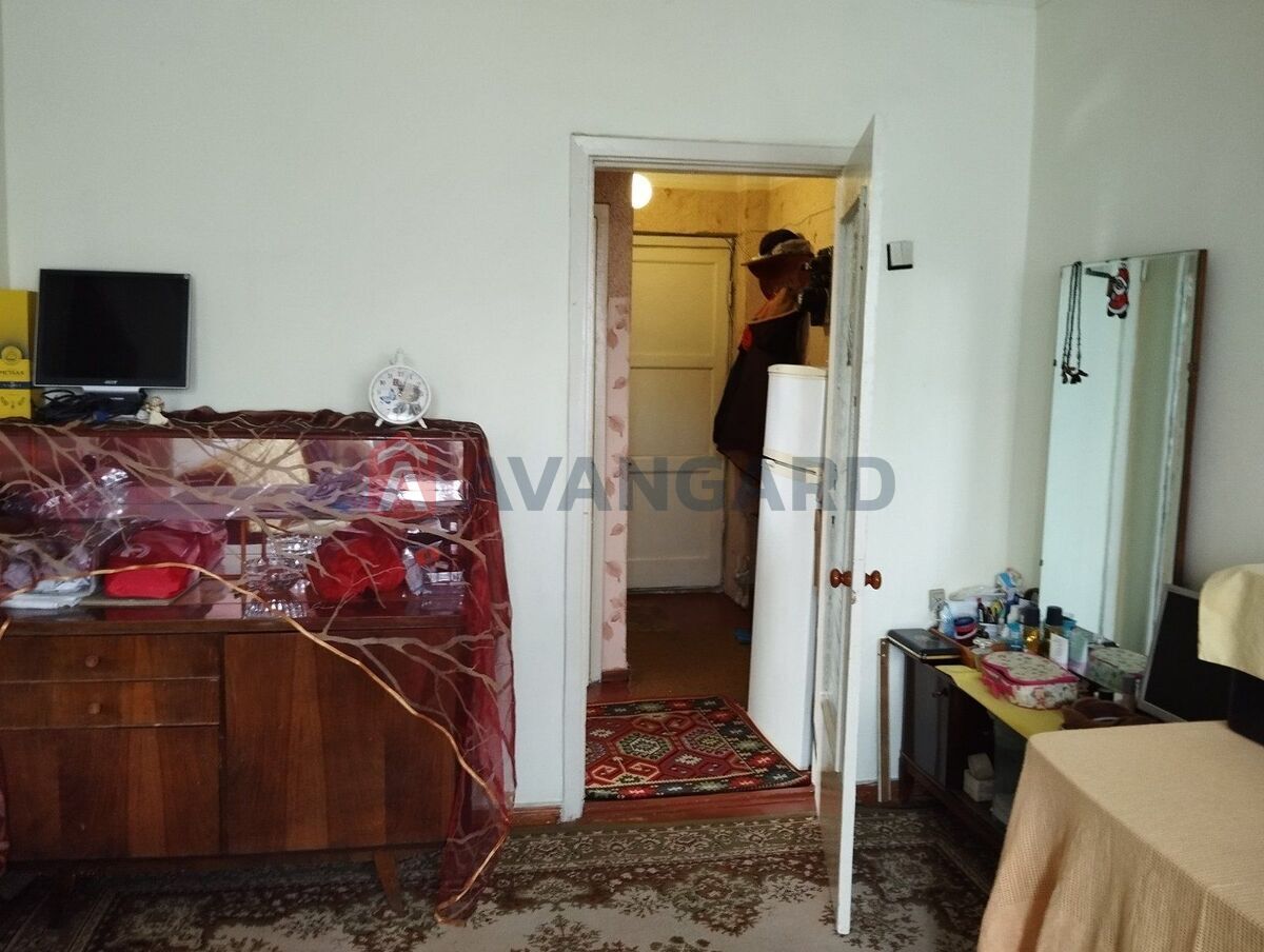 2 ����. ��������, 44/-/5 ��. �., 4/5 ���� ���� 2